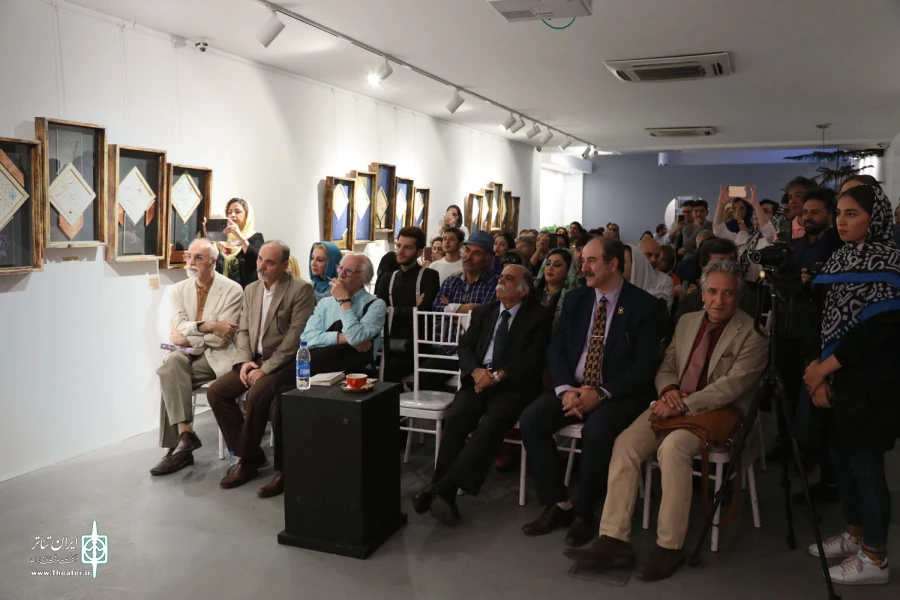 طنزآوران جهان نمایش داریوش مودبیان رونمایی شد 6