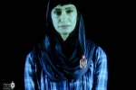 یلدا دنبال هویت گمشده اش  در خانه پدری می گردد
 مستند سز بودن یلدا ، شخصیتش را برایم جذاب کرده بود 4