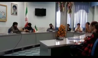 در حاشیه جشنواره تئاتر استان سمنان

برگزاری  نقد و بررسی  نمایش و کارگاه آموزشی تئاتر در گرمسار
