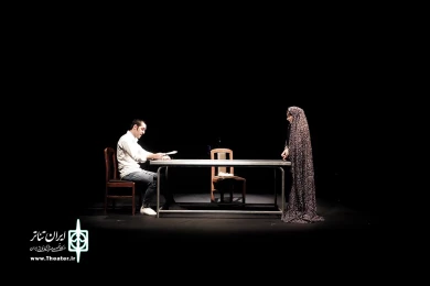 هیچکس رو محکم بغل نکن