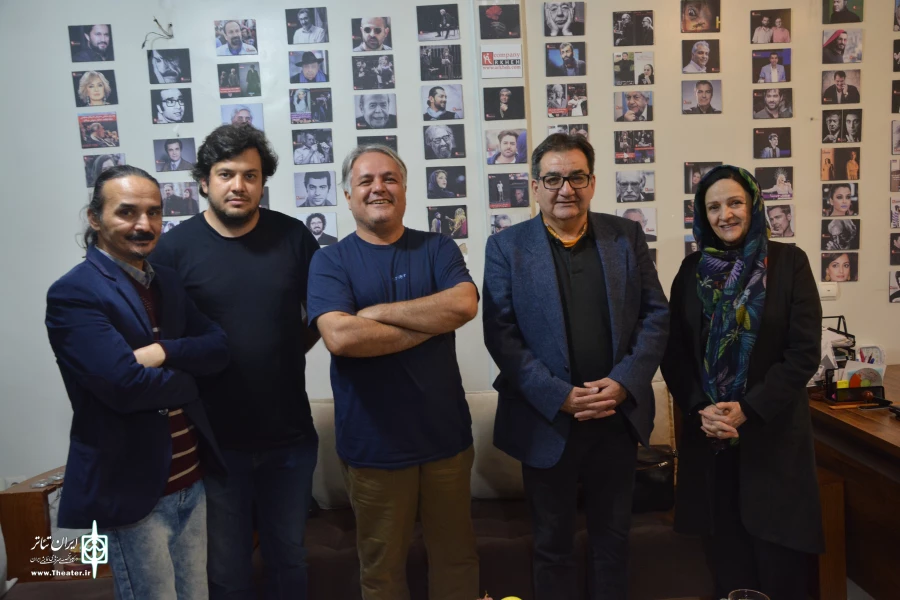 مردم، عکاسان و منتقدان به دیدن انسان آرزوهایمان بیایند 2