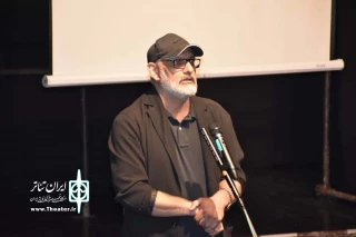 سید محمدجواد طاهری کارگردان و مدیر خانه نمایش قم :

تبلور انگیزه تولید نمایش مطلوب در گرو برگزاری جشنواره‌های قوی است