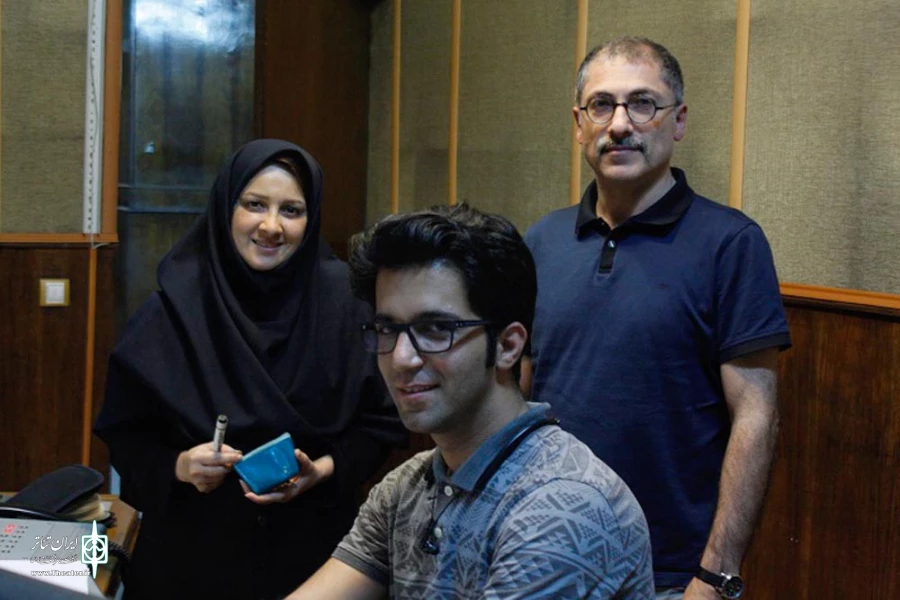 دیالوگ‌های ماندگار فیلم‌ها را از«آوا نما» رادیو نمایش دنبال کنید 2