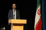 حسین نجفی دبیر سی و یکمین جشنواره تئاتر استان زنجان از حضور ۹ اثر منتخب در سی و یکمین جشنواره تیاتر استان زنجان خبر داد. 2