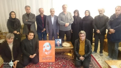 با ادای احترام به زنده یاد یوسف جاوید

جشنواره تئاتر استانی اردبیل آغاز شد