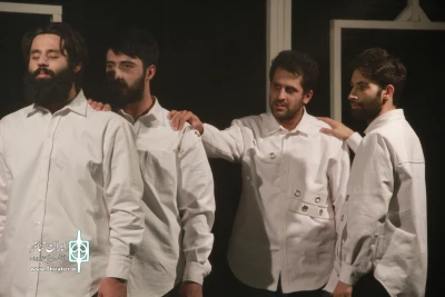 نگاهی به نمایش «فاش» به کارگردانی مهران مرادی

بله، شما قضاوت کنید