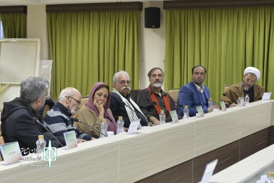 نشست کمیسیون فرهنگی مجلس با هنرمندان حوزه تئاتر