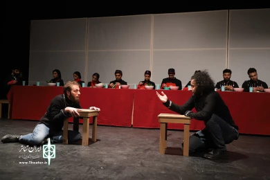 گرگ ها در آشپزخانه