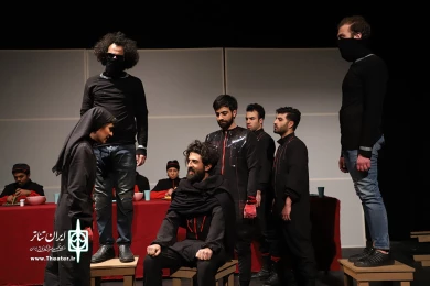 گرگ ها در آشپزخانه