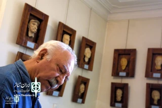 Ardeshir SalehPoor:

Nosrat Karimi was Iran's oldest puppet artist