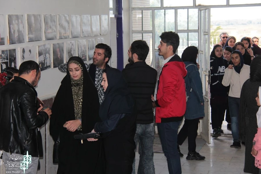 نمایشنامه خوانی بهزاد فراهانی در جشنواره استان فارس 4