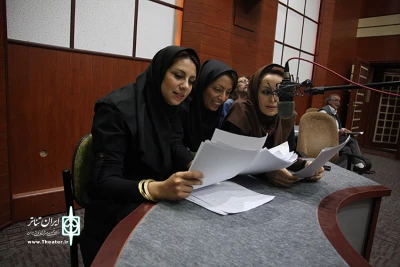 از رادیو نمایش پخش می‌شود

آثار فاخر طنز در«شکلات تلخ»
