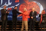 آزادی یک نوجوان زندانی در آئین شب یلدای خانه تئاتر 2