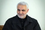 سفر به‌سلامت سرباز سپهبد قاسم سلیمانی
قاسم سلیمانی از من و ما بیرون رفته و به حس زمان رسیده بود 2