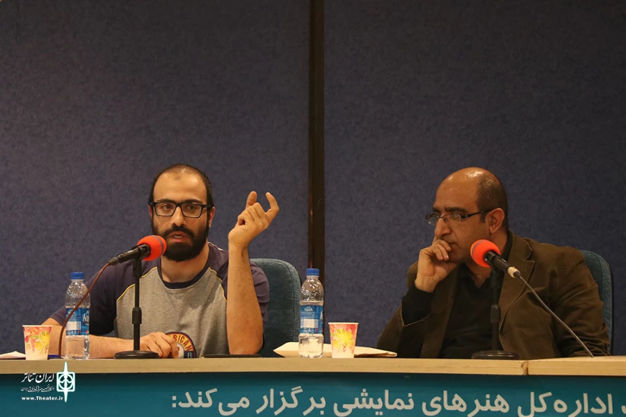 تئاتر مستند روایت‌های رسمی را به پرسش می‌گیرد 6