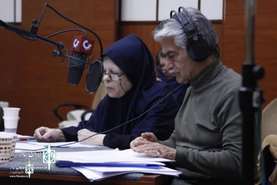 On Radio Namayesh

The Radio show 