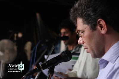 با بازی رضا عمرانی به آنتن می‌رود

نمایش پلیسی تاریخی «دوازده ضربه» از رادیو نمایش