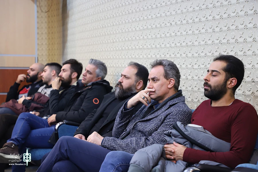 رونمایی از کتاب غلامرضا لبخندی
