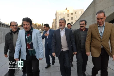 بازدید وزیر ارشاد از جشنواره تئاتر فجر