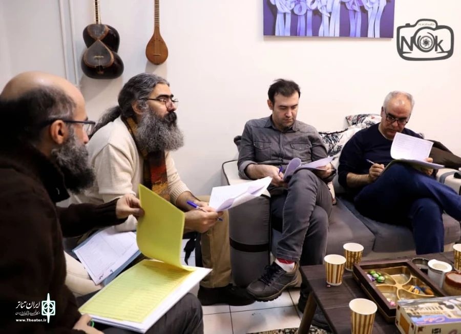 هیئت انتخاب جشنواره تئاتر ثمر - نفیسه کاظم رضی 8