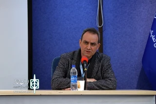شهرام کرمی به مهر خبر داد

کمک هزینه گروه‌های حاضر در جشنواره تئاتر فجر تسویه شد