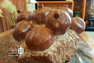 دلنوشته‌ای برای روز مادر

پروانه‌ای که انار است