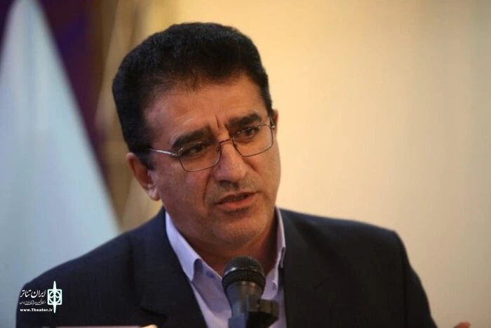 قادر آشنا مدیرکل هنرهای نمایشی شد 3