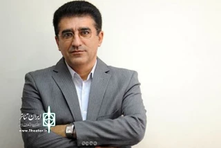 در گفت و گو با قادر آشنا مطرح شد:

از پیش بینی خسارت هنرمندان تا بسته حمایت از تماشاخانه‌های خصوصی