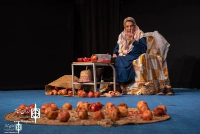 یادداشت کارگردان آخرین نمایشی که مرحوم  کیانفر در آن بازی کرد:

پیر ننا زنده است...