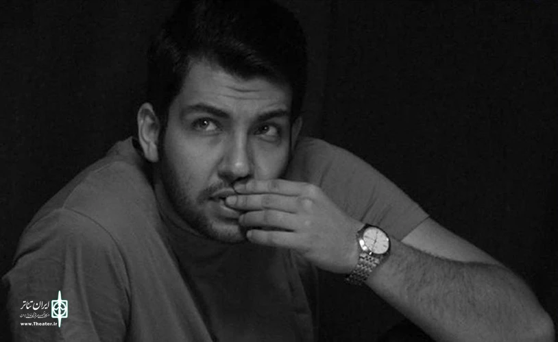 اتاق دود را در ماه های آینده روی صحنه می برم 2