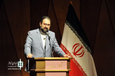 با حضور سید مجتبی حسینی

نمایشنامه‌های رضوی و آلبوم آواهای رضوی ایران زمین رونمایی شد