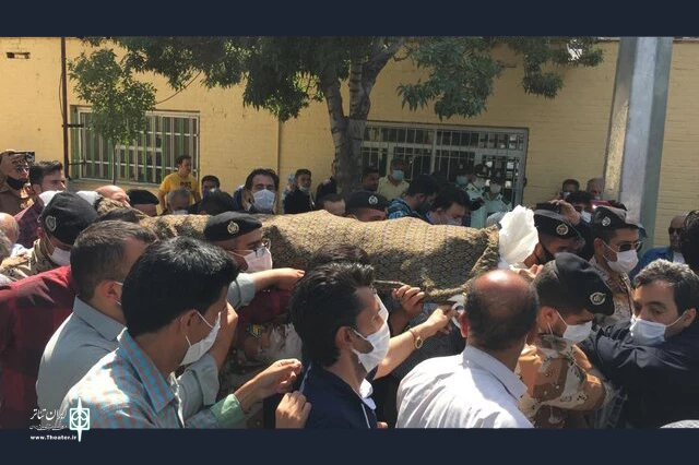 سیروس گرجستانی در قطعه هنرمندان آرام گرفت 3