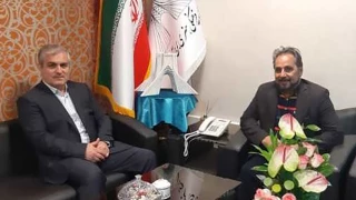 به منظور تبادل نظر درباره ظرفیت های فرهنگی مجموعه

عمو قناد میهمان برج آزادی تهران شد