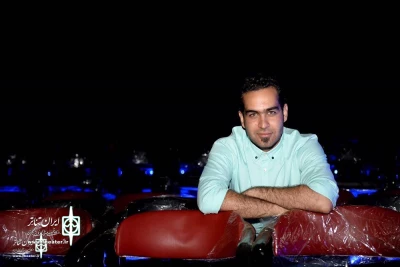 Amir Delfani

I will  Bring on stage “Five plus one Minus one”
