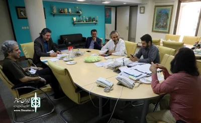 با هدف اعلام نتیجه جشنواره در مرکز هنرهای نمایشی حوزه هنری؛

نشست داوران تیرنگ شانزدهم برگزار شد