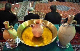 نگاهی به یک آیین‌ نمایشی عزاداری در ماه محرم

طشت گذاری آیینی کهن در اردبیل