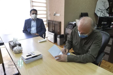 مراسم رونمایی از کتاب «ماندگاران صحنه ۲»؛ پرویز پورحسینی