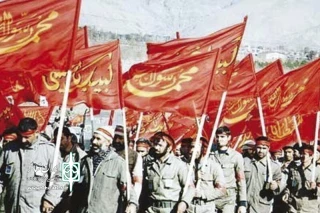 بازخوانی 40 سالگی آغاز دفاع مقدس در عرصه هنرهای نمایشی(2)

نمایش وقایع جنگ با چاشنی حماسه
جریان شناسی تئاتردفاع مقدس (بخش نخست دهه 60)