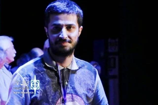 آرمین حمدی پور در گفت وگو با ایران تئاتر مطرح کرد:

نمایش «گردن» را دوباره آذر ماه اجرا می‌کنم