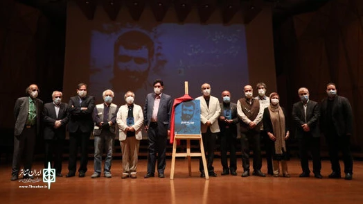 امروز اگر خط هنر خالی بماند از همان جا دشمن نفوذ می‌کند
زندگی شهید برونسی خیلی قصه برای کارکردن دارد 2