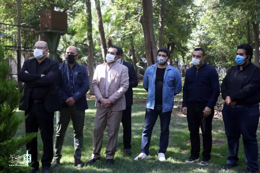 کاشت درختی به نام و یاد عباس جوانمرد