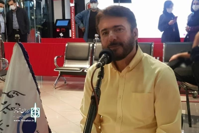 سید جواد هاشمی در برنامه استودیو هشت:

بچه رادیو هستم و با رادیو بزرگ شدم