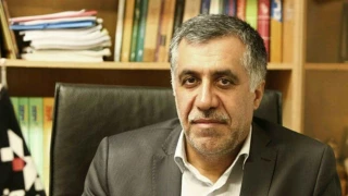 با حکم معاون امور هنری

نیکنام حسینی‌پور مدیرعامل موسسه هنرمندان پیشکسوت شد