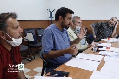 در نمایش «ضیافت صبحانه»

نیما رئیسی در اثری از محمدعلی جمالزاده ایفای نقش می‌کند