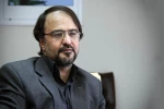 نمایش نامه آوازه خوان طاس را به دو زبان فارسی و فرانسه بعد از بهبود شرایط کرونایی روی صحنه می برم 2