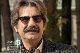Ezzatollah Mehravaran  to Iran Theater

I will  direct "The Bench"