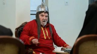 در سن 90 سالگی

رضا نصرالله لنکرانی درگذشت