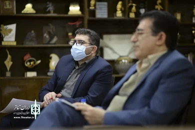 جلسه مجازی گفت‌وگو و دیدار مدیرکل هنرهای نمایشی با روسای دفاتر شعب استانی انجمن‌ هنرهای نمایشی