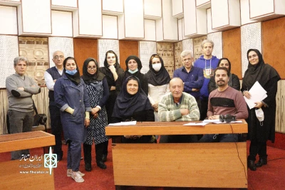 با پخش سریال طنز از رادیو سلامت و رادیو نمایش

ساختمان شماره 99 با حال و هوای یلدا به آنتن می‌‎رود