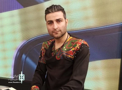 گفتگوی ایران تئاتر با عماد عربزاده آهنگساز تئاتر بوشهر:

تئاتر برگرفته از آئین کهن و آوازهای مذهبی سنتی است
موسیقی تئاتر باید با علم و شناخت‌از درام‌ ساخته شود